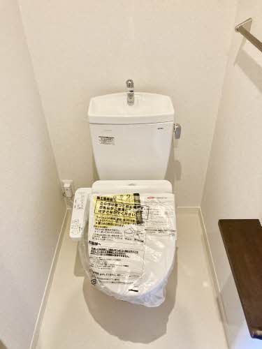 トイレ　温水洗浄便座♪