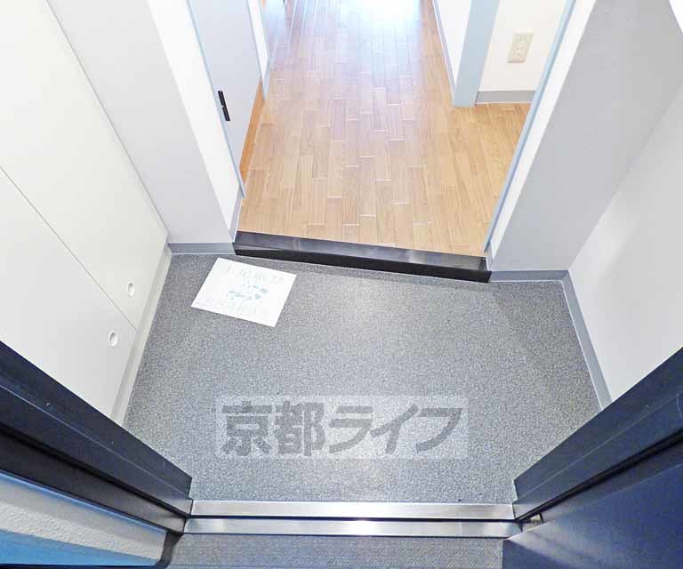 玄関　玄関です。