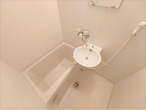 バス・シャワールーム　シャワー付バスルーム