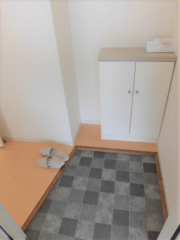 玄関　シューズボックス