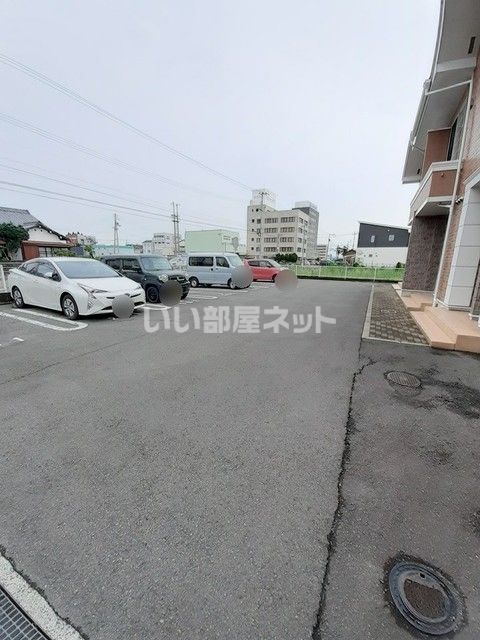 【ソレイユ・アミュー北館の駐車場】