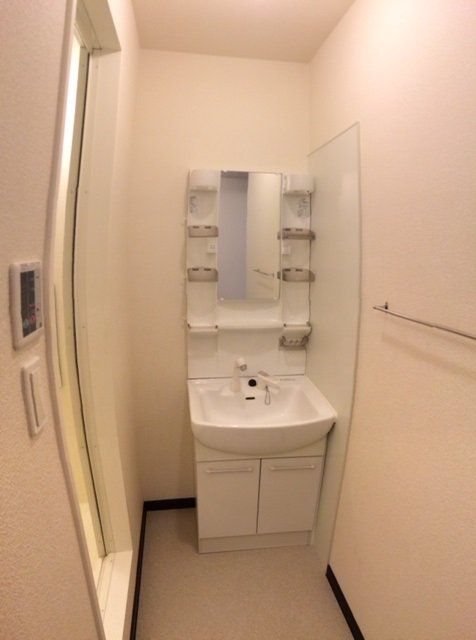 洗面設備　独立洗面台