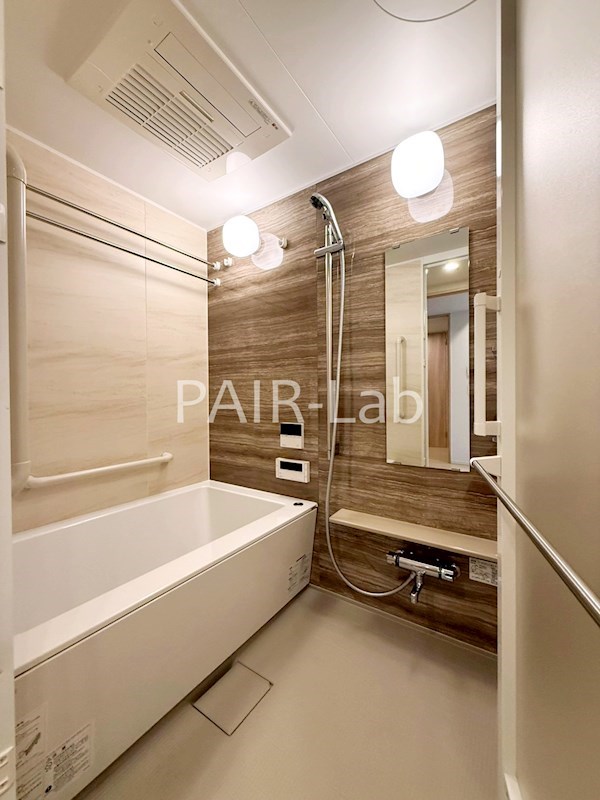 バス・シャワールーム