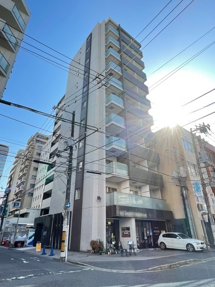 【広島市中区大手町のマンションの建物外観】