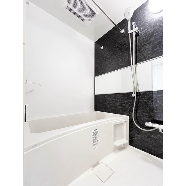 バス・シャワールーム　当社提携物件の為、どこよりも安く早く安心してご契約出来ます。