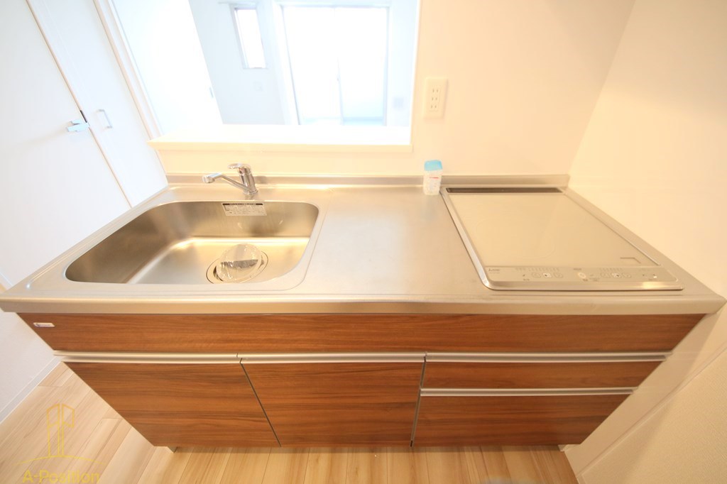 キッチン　セレニテ難波リアン