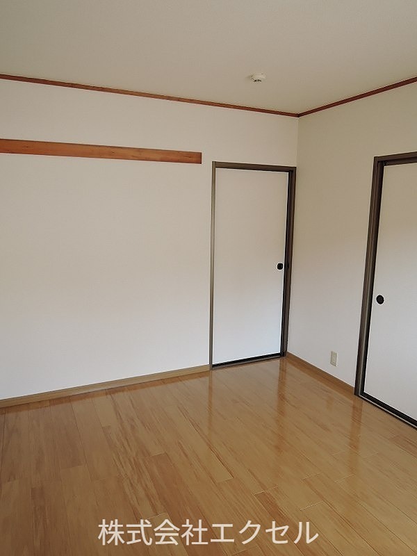 その他部屋・スペース　フローリングの室内です。