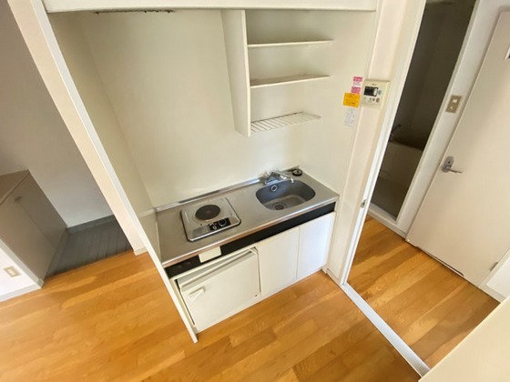 キッチン　※別部屋の写真です