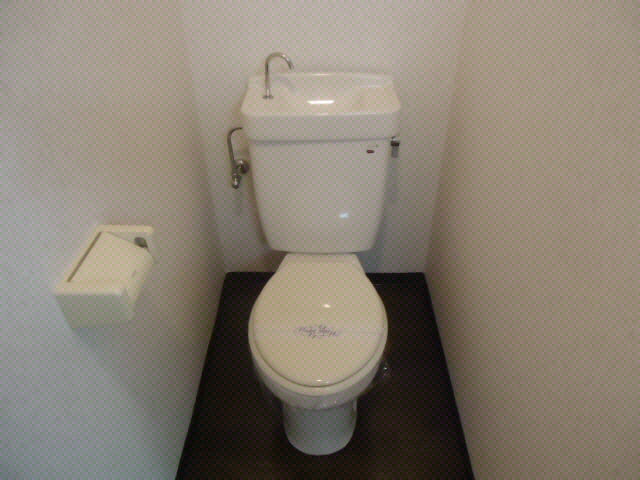 トイレ　別部屋参考写真