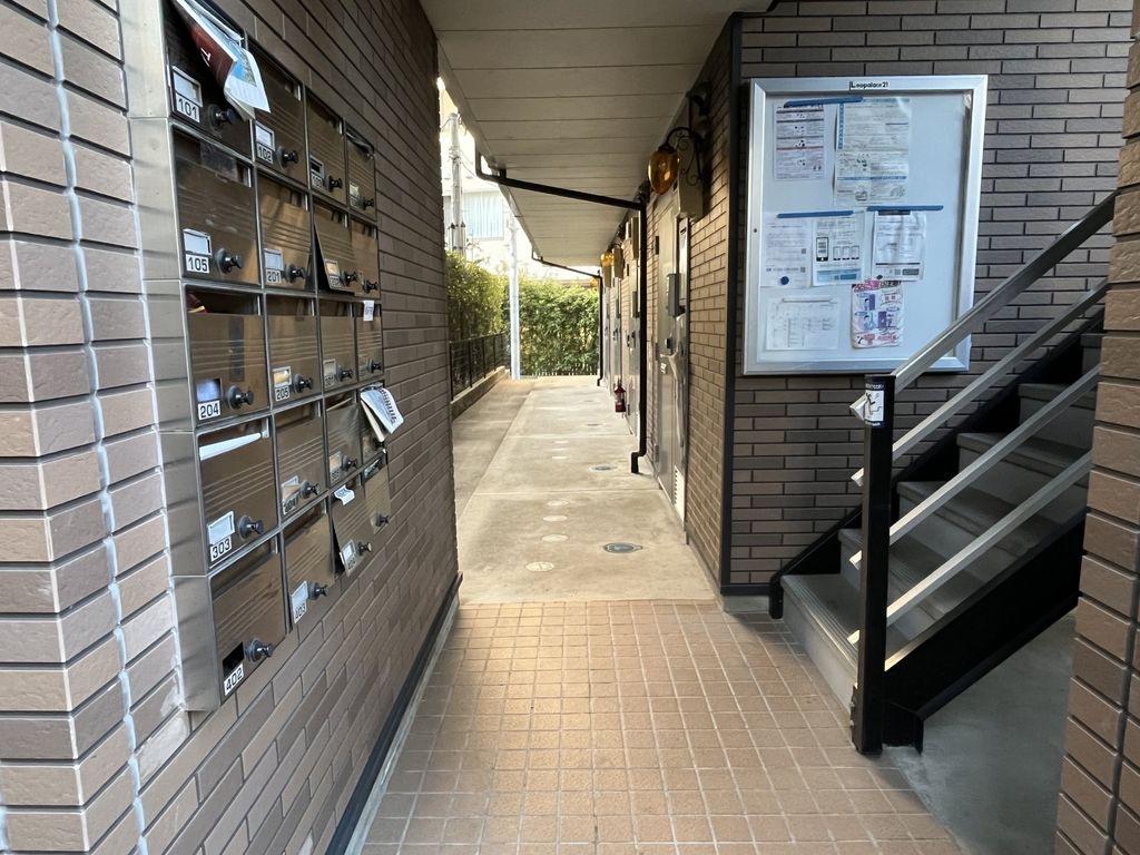 エントランス　エントランス