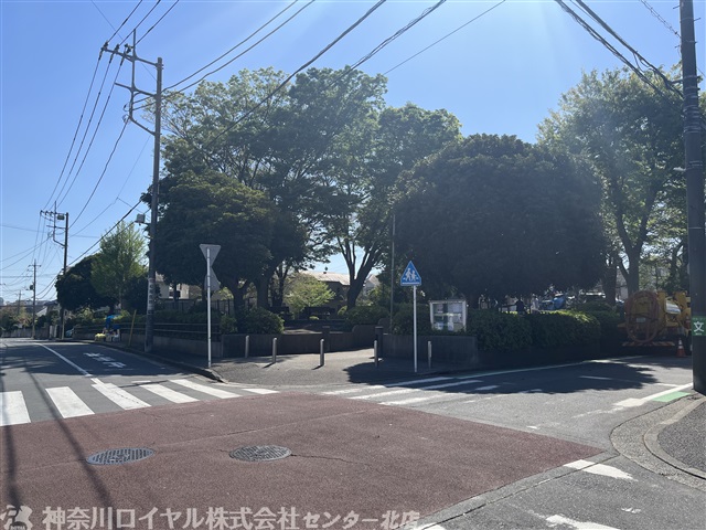 公園　しらとり台第二公園 (富士公園)（公園）まで57m