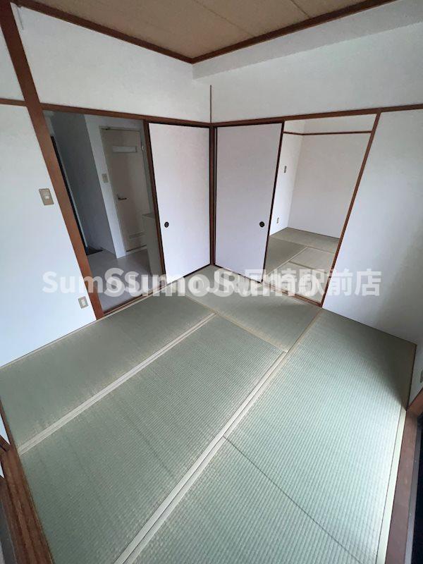 その他部屋・スペース　落ち着いて過ごせるお部屋なので、寝室にいかがでしょうか