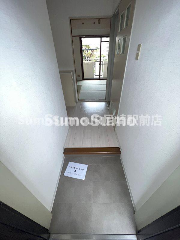 玄関　シンプルで使いやすい玄関です