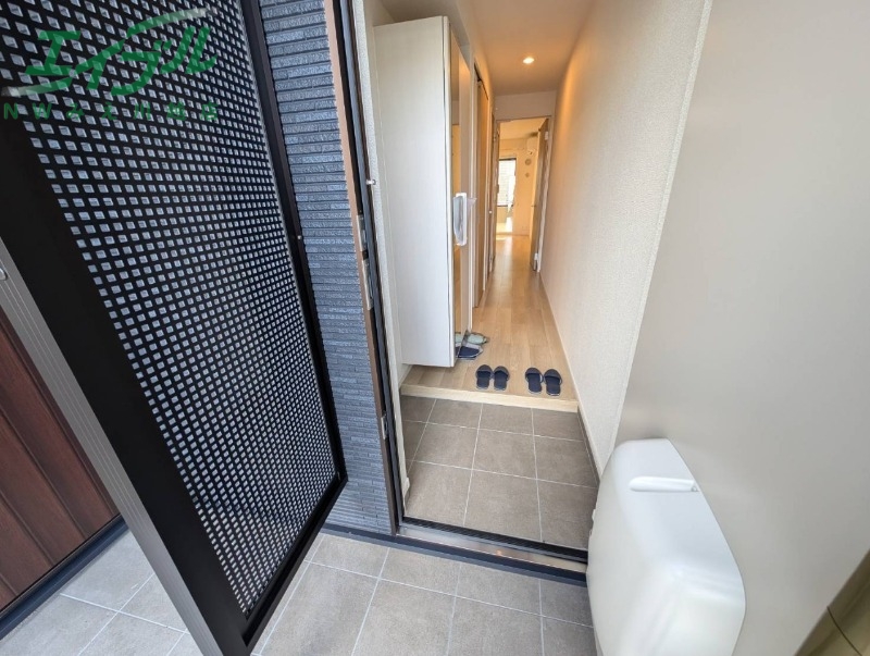 玄関　同型タイプの画像