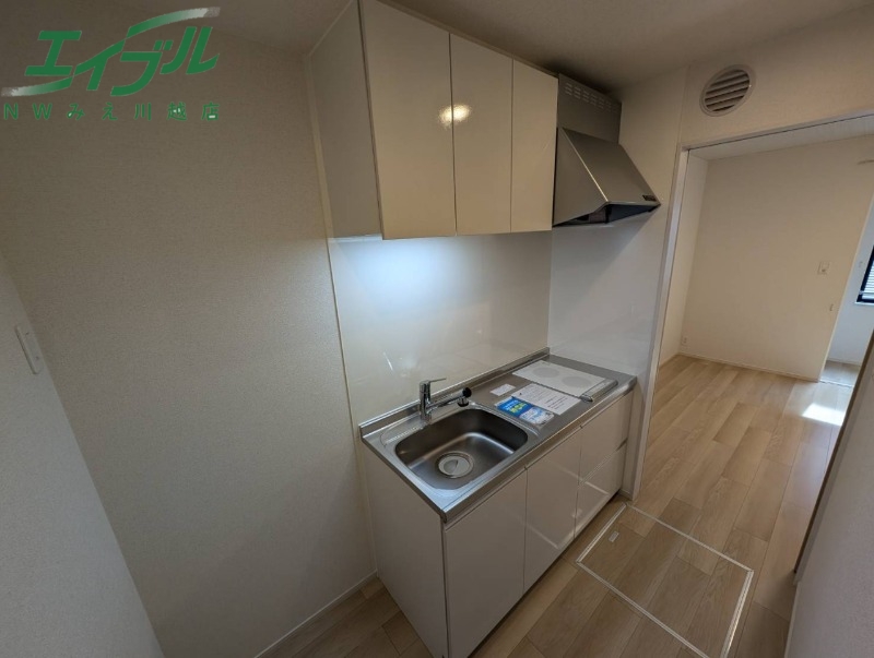 キッチン　同型タイプの画像