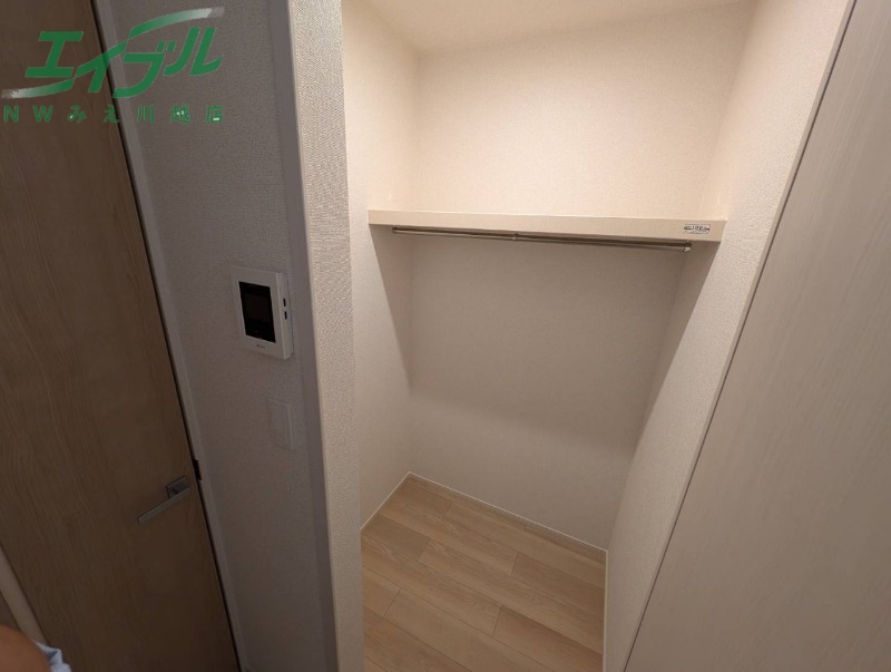 収納　同型タイプの画像