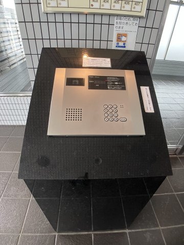 エントランス　オートロック