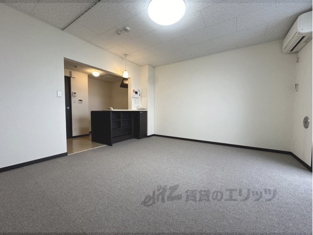 居室・リビング　洋室