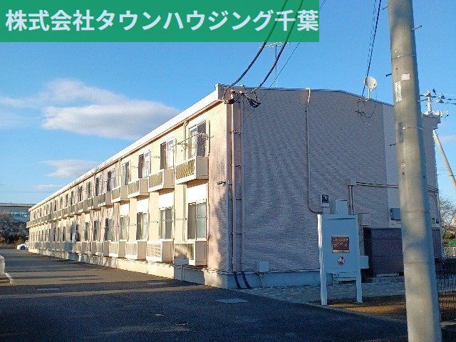 京成本線 志津駅 バス乗車時間：15分 最寄りバス停で下車 徒歩6分 築19年