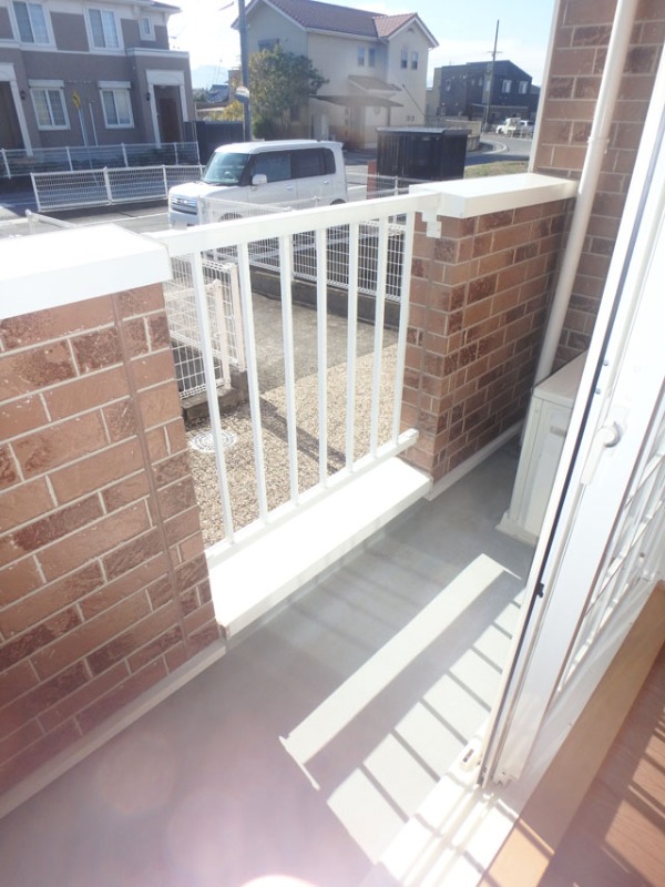 バルコニー　南向きで日当たり良好☆