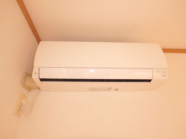 その他設備　エアコン付きで夏も冬も快適です♪