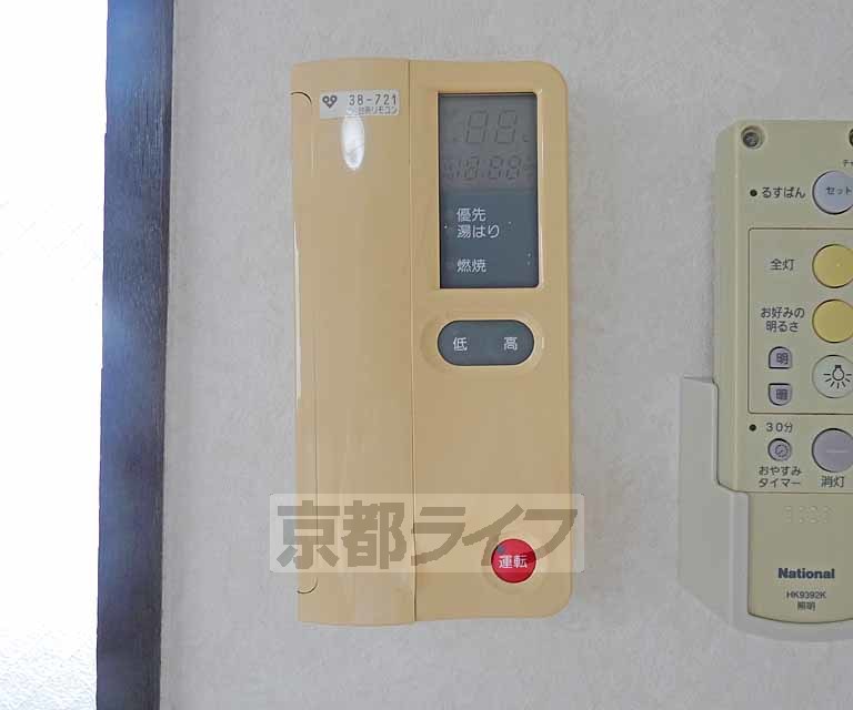 玄関　段差が低くて上がりやすい玄関です。