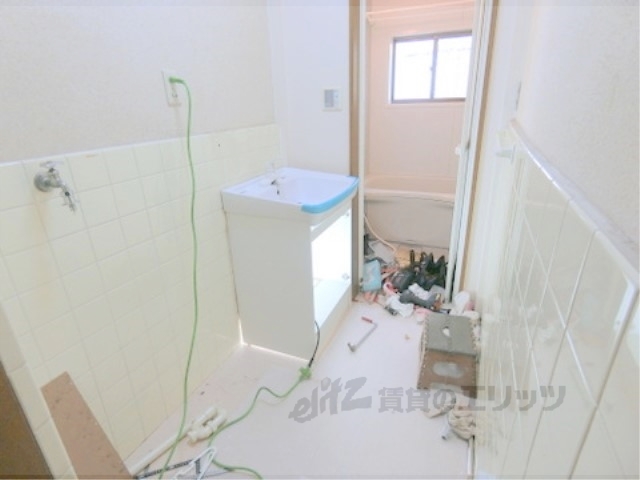 洗面設備　改装中