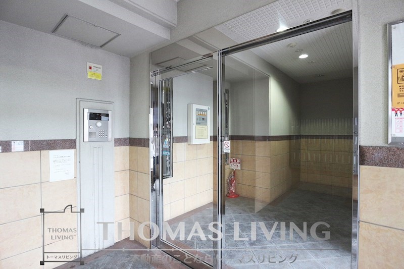 セキュリティ　オートロックが備わっています。