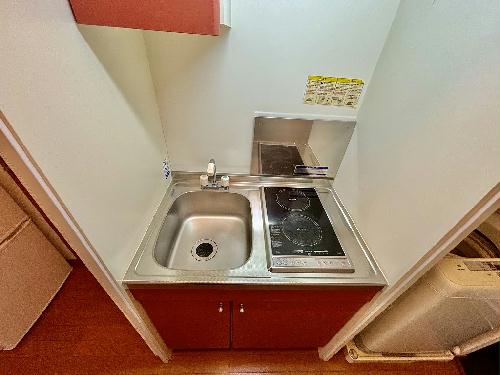 キッチン　設備・仕様は号室により異なる為、現状を優先いたします。