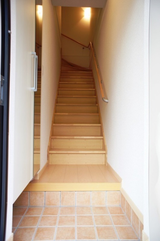 玄関　図面と現状に相違がある場合には現状を優先