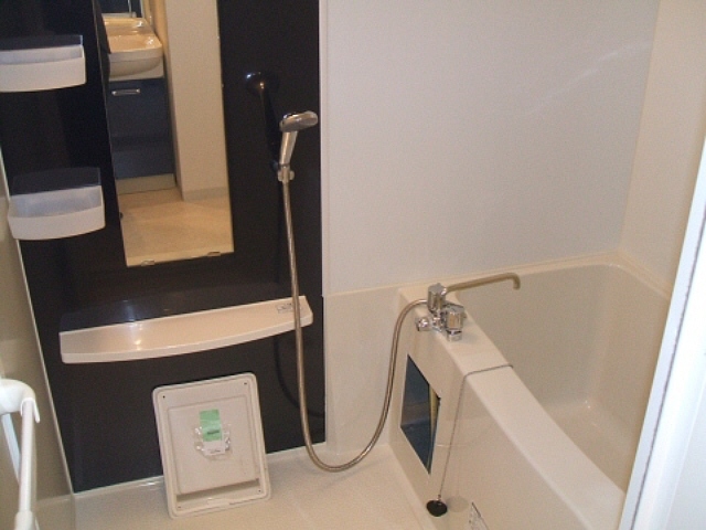バス・シャワールーム