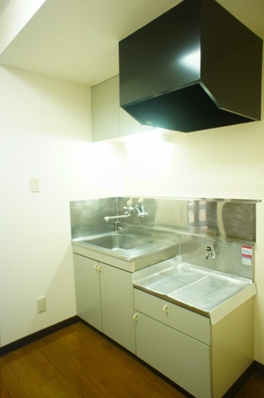 キッチン　図面と現状に相違がある場合には現状を優先