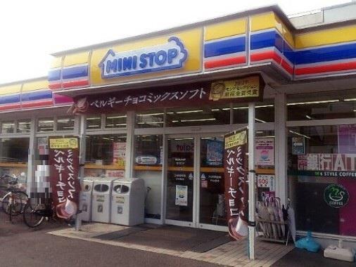 コンビニ　ミニストップ西宝町店（コンビニ）まで200m