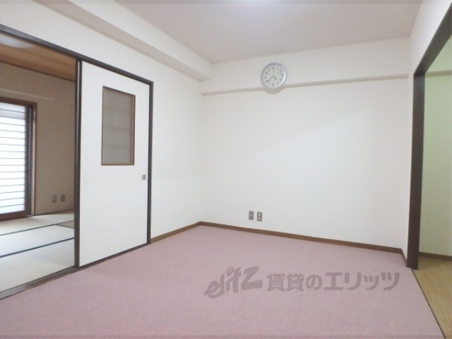 居室・リビング　リビング