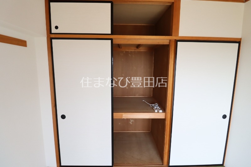 収納　同型別部屋写真