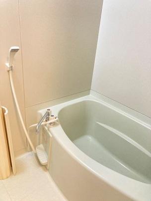 バス・シャワールーム　風呂