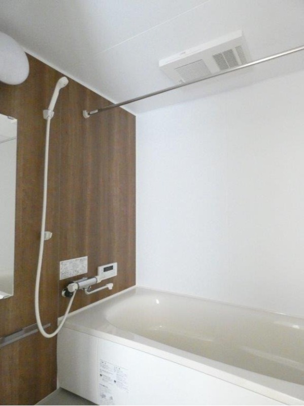 バス・シャワールーム　図面と現状に相違がある場合には現状を優先