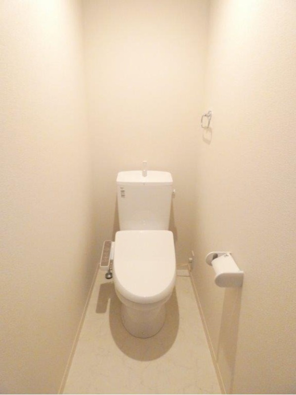 トイレ　図面と現状に相違がある場合には現状を優先