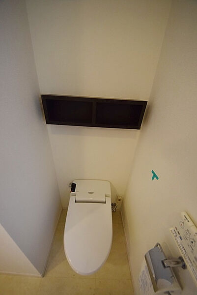 トイレ　※別部屋の参考写真です。