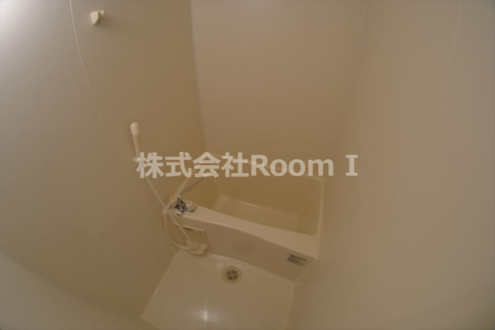 バス・シャワールーム　落ち着いた空間のお風呂です