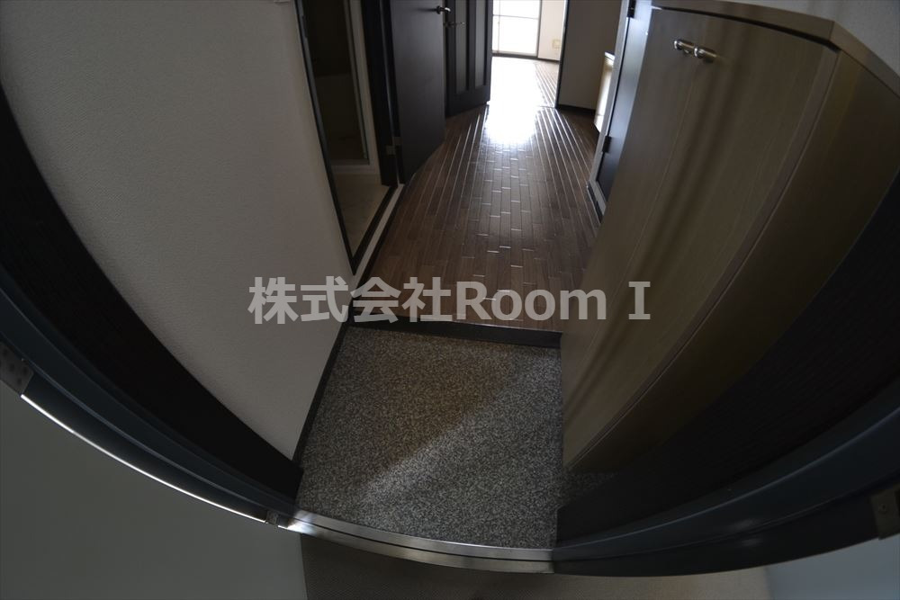 玄関　シンプルで使いやすい玄関です