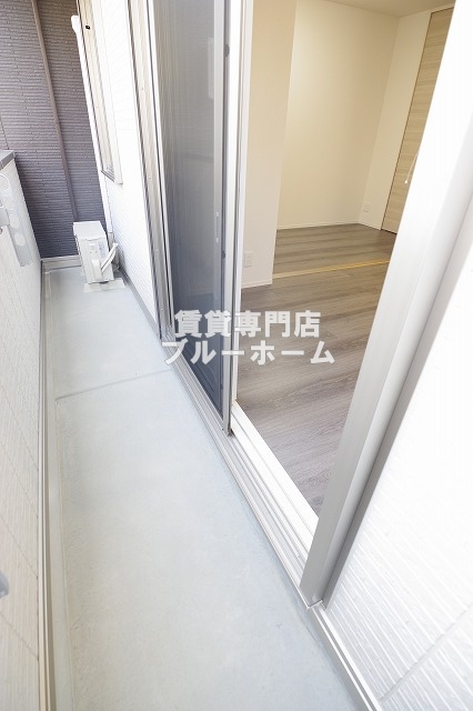 バルコニー　風通しの良いバルコニー！