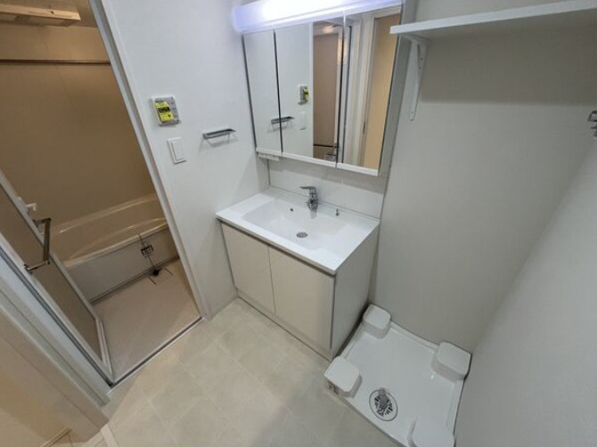 洗面設備　スプランディッド上本町WEST　独立洗面台