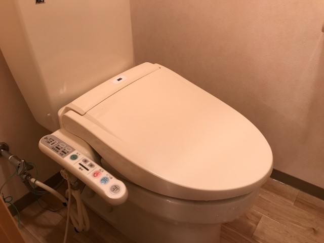 トイレ　シャワー付トイレ