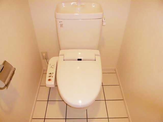 トイレ　ウォシュレット