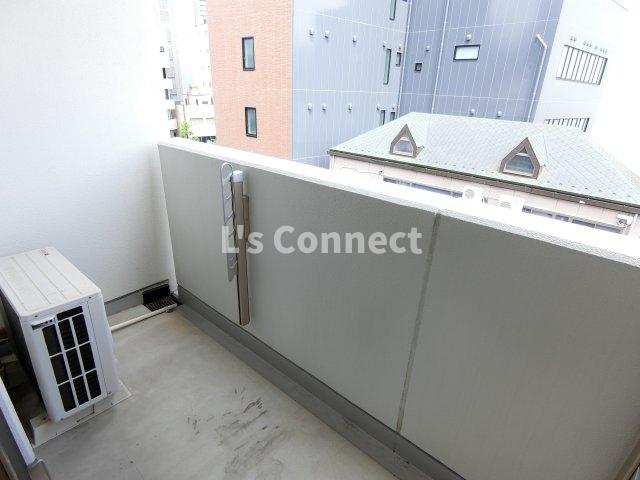 バルコニー　７階のお部屋で洗濯物もたくさん干せます。