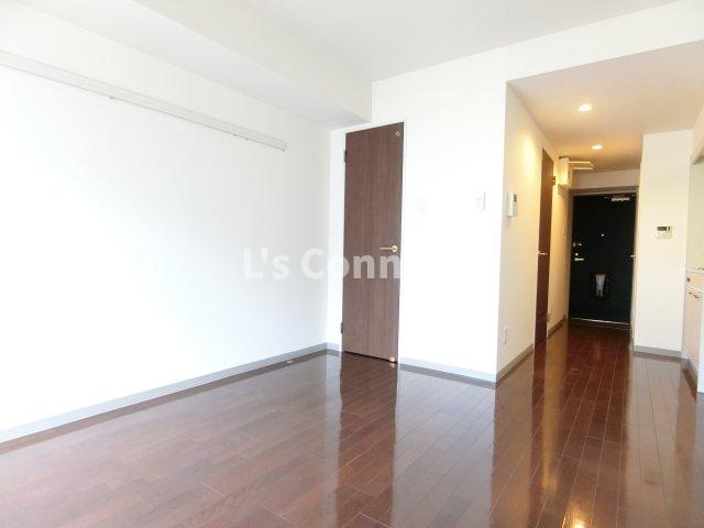 その他部屋・スペース　落ち着いた色合いの内装です。