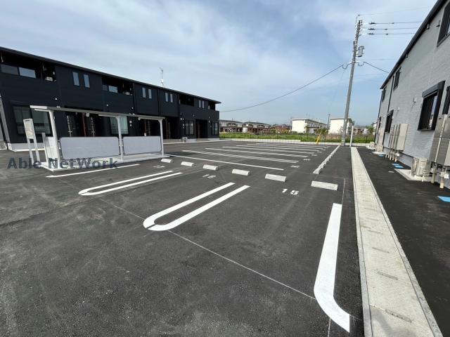 駐車場　駐車場