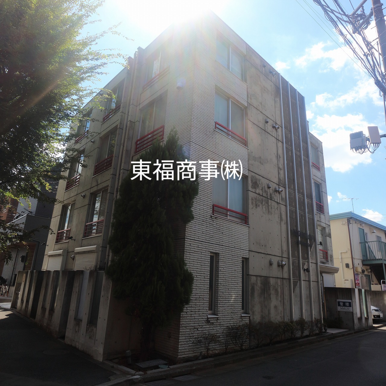 建物外観