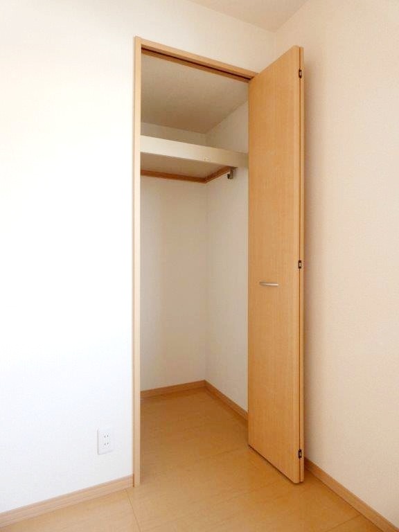 収納　図面と現状に相違がある場合には現状を優先